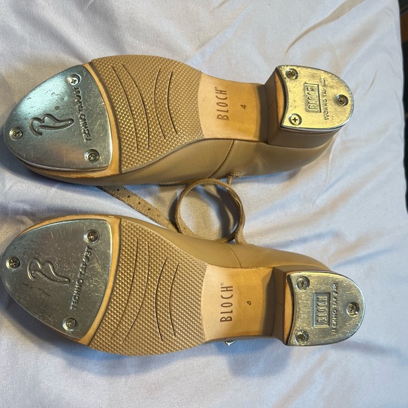 Bloch tan tap shoes size 4 kids - Picture 15 of 15